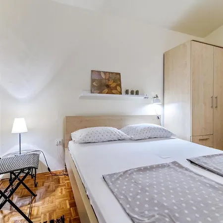 Apartman Veronika Zadar Buitenkant foto
